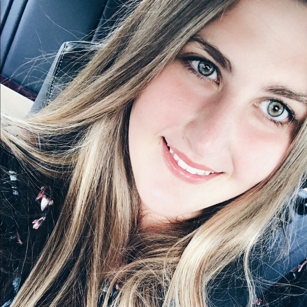 Meet your Posher, Ellie